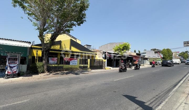 Ruang Usaha Murah Solo Dekat Masjid Sheikh Zayyed