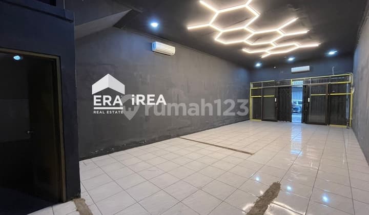 Ruko Bagus 3 Lantai Solo Jebres Dekat Balaikota