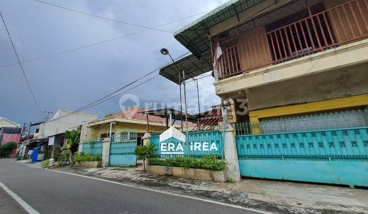 Dijual Rumah dan Ruang Usaha Solo Kota Dekat Hotel Sunan