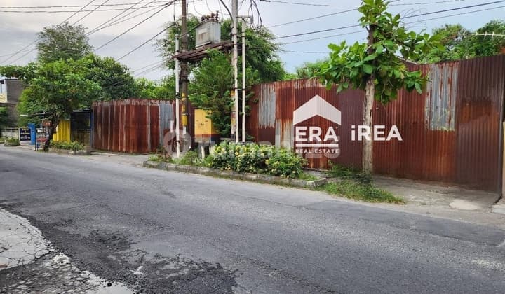 Tanah Solo Kota Dekat Stadion Manahan Area Kuliner