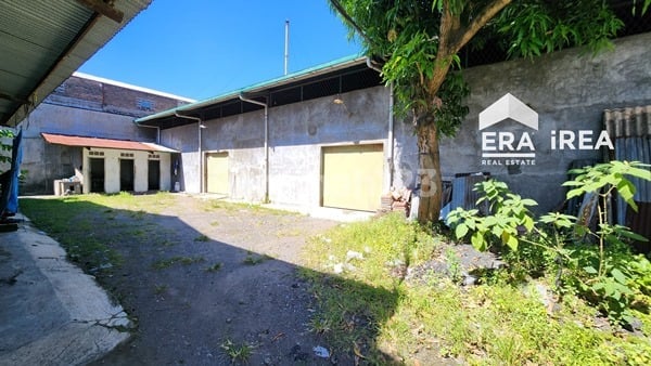 Gudang Akses Kontainer Area Konimex Solo Cemani