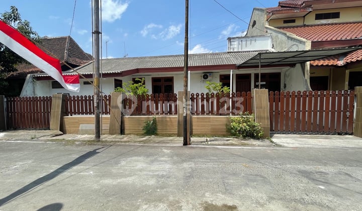 Rumah Bagus Di Jajar Solo Dekat Mall Solo Square Dan Superindo