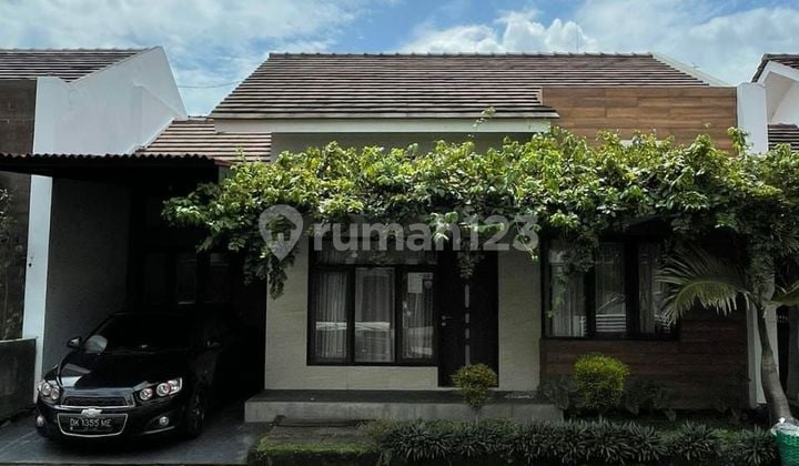 Rumah Semi Furnished Di Solo Baru Dekat The Park & Pakuwon Mall