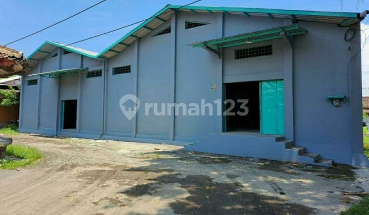 Gudang AKSES KONTAINER ada LOADING DOCK disewakan dekat PINTU TOLL Kartasura Solo