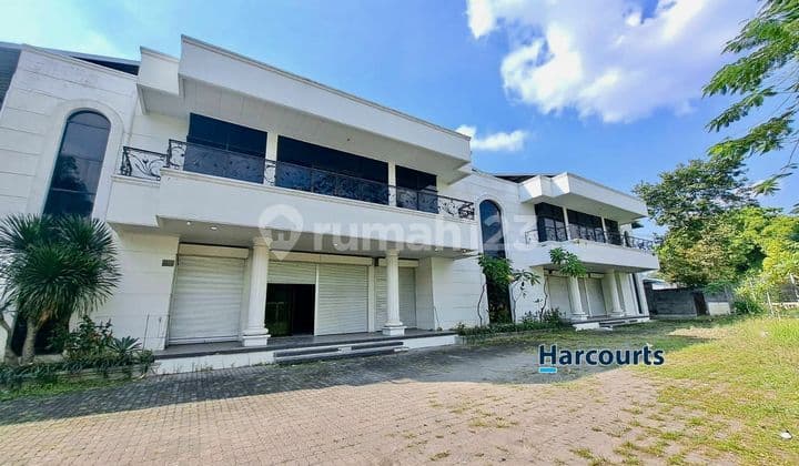 Gudang Dekat Pintu Toll Akses Kontainer Di Kartosuro Solo