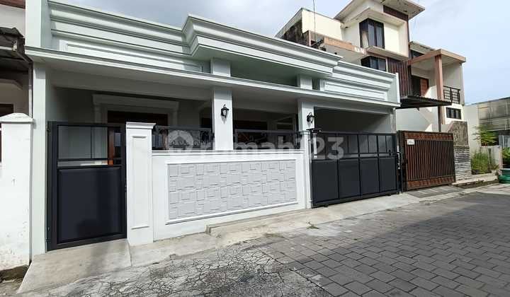 Rumah Baru Siap Pakai di Perumahan Jalan Gentan Solo