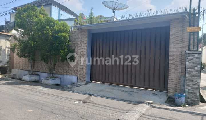 Rumah Bagus Minimalis Tengah Kota di Jagalan Jebres Solo