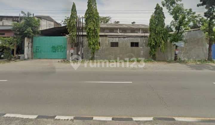 Gudang Strategis di Palur Jaten Jalan Raya Solo Sragen