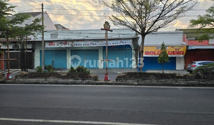 Ruko strategis 1 lantai di jalan yos sudarso kratonan solo