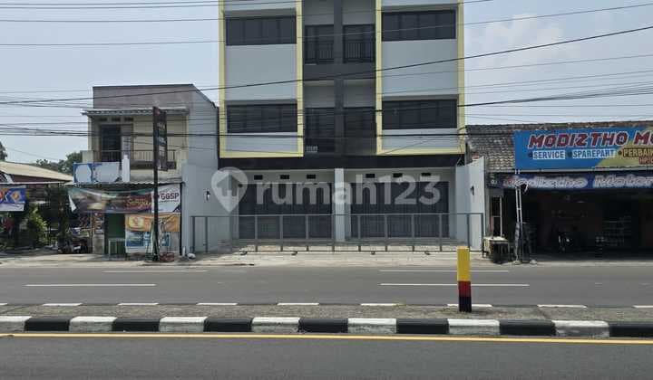 Ruko Strategis Di Jalan Raya Kartasura Boyolali Dekat Pintu Tol Kartasura Solo
