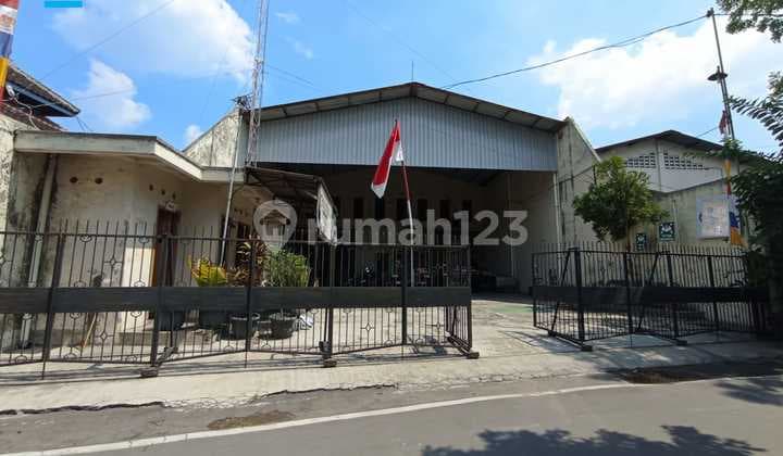 Dijual Gudang Bagus Strategis Siap Pakai Di Kawasan Pergudangan Gatak Solo. Akses Jalan Kontainer, Kawasan Pergudangan.