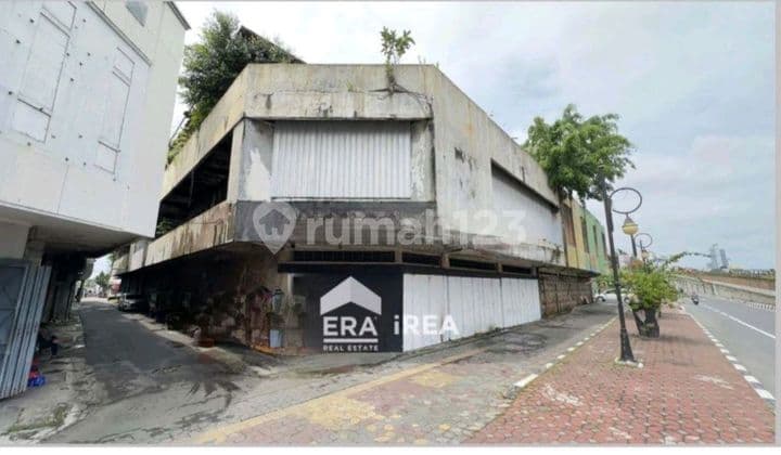 Ruang Usaha Dijual Solo di Sondakan Laweyan Surakarta