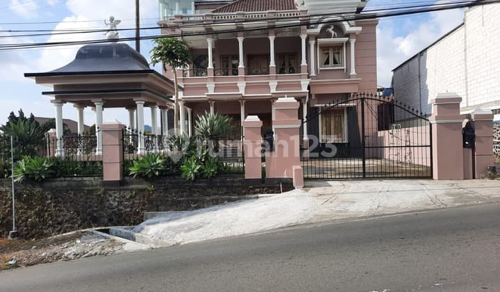 Villa Denga View Pegunungan di Kalisoro Tawangmangu Karanganyar