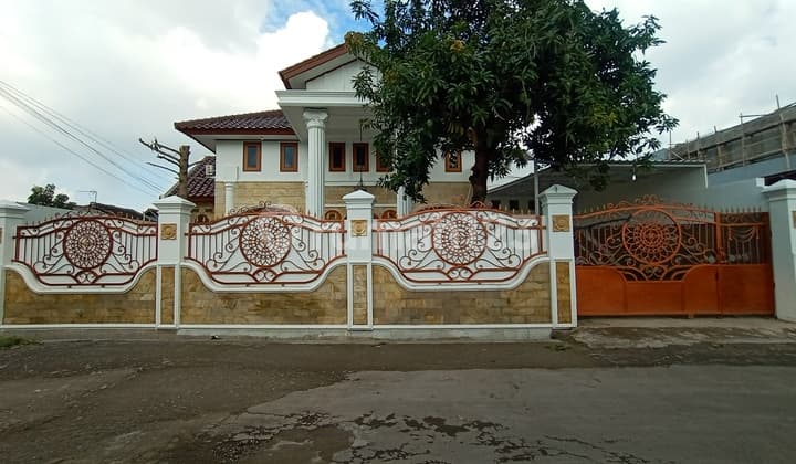 Rumah Dijual Solo Barat Gajahan Colomadu Karanganyar Surakarta