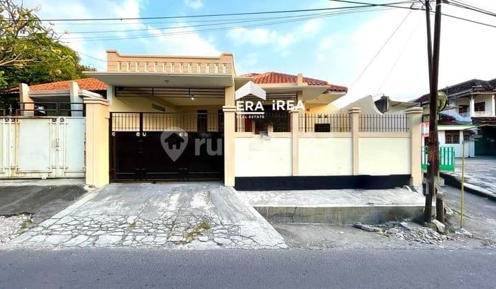 Rumah dijual solo di Nusukan Banjarsari Surakarta