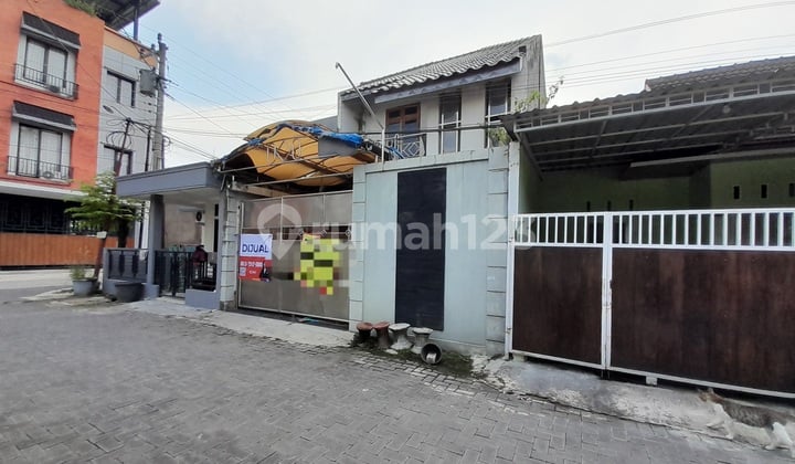 Rumah 2Lantai.dijual Solo Dekat Ums