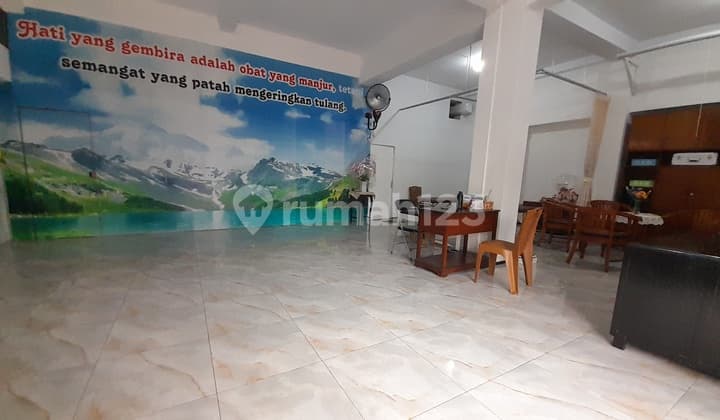 Ruang Usaha Disewakan Solo Dekat Pasar Legi