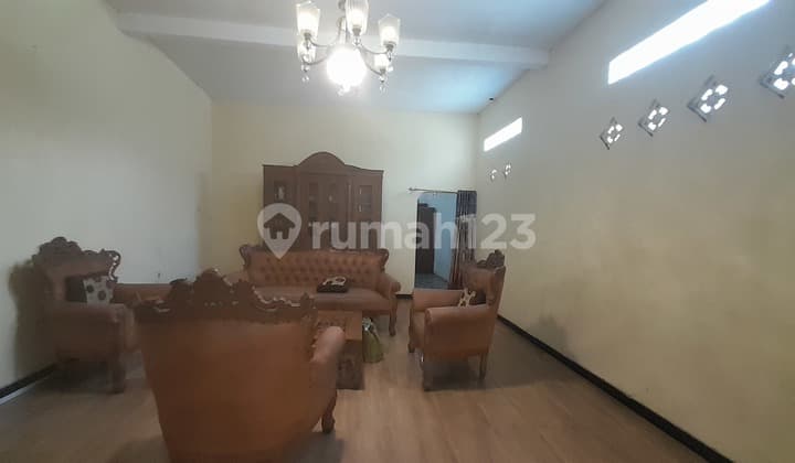 Rumah Dijual.solo Dekat Luwes Gentan