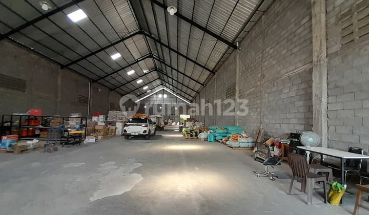 Container Access Warehouse for Sale in Trangsan, Gatak, Sukoharjo, Solo