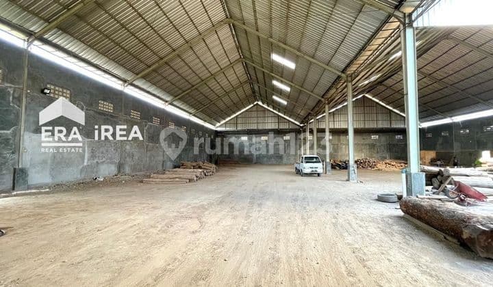 Gudang.dijual Solo Akses Kontainer