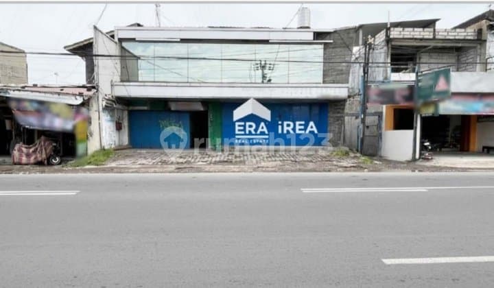 Ruang Usaha Disewakan.solo Dekat Solo.grand Mall