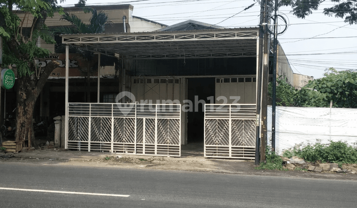 Gudang Bagus dan Siap Pakai di Jl Fatmawati Raya Semarang Luas 534Mhadap Timur