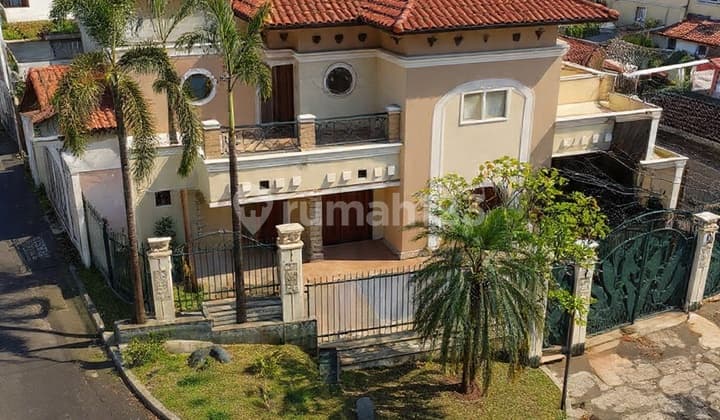 Property di Jl Abdulrahman Saleh Raya Semarang