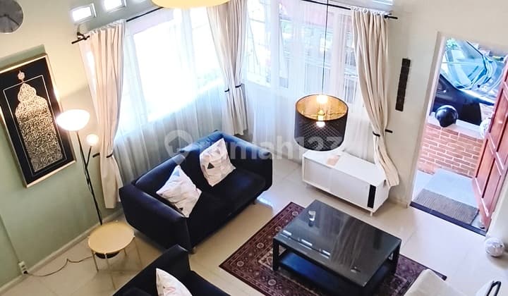 Rumah Siap Huni Dalam Komplek Dekat Pintu Tol Sawangan