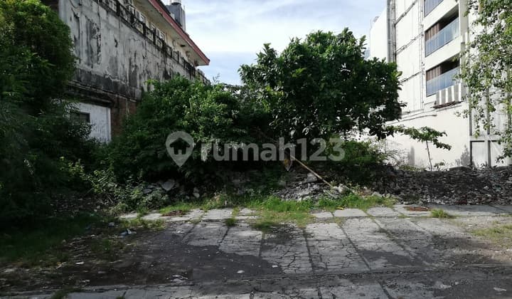 Tanah Jual, Luas 1600m2 Shm, Jalan By Pass Ngurah Rai, Kuta, Bali