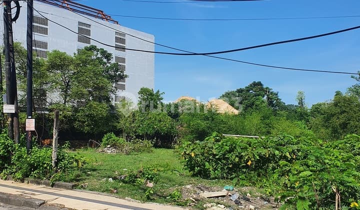 Tanah sewa, luas 2000m2, dekat pantai, Seminyak, Badung, Bali