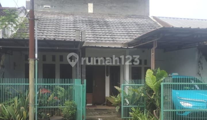 Rumah Dalam Komplek Di Cinere Dekat Gerbang Toll Limo