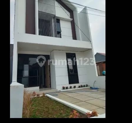 Rumah Brand New Dekat Toll Brigif, Jakarta Selatan