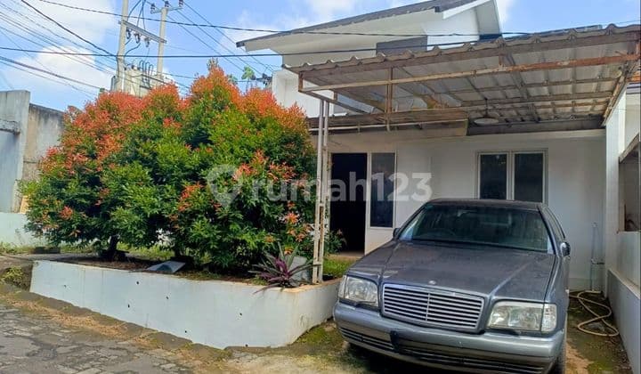 Rumah Dekat Kampus Upn Limo Kedokteran Cinere, Jakarta Selatan