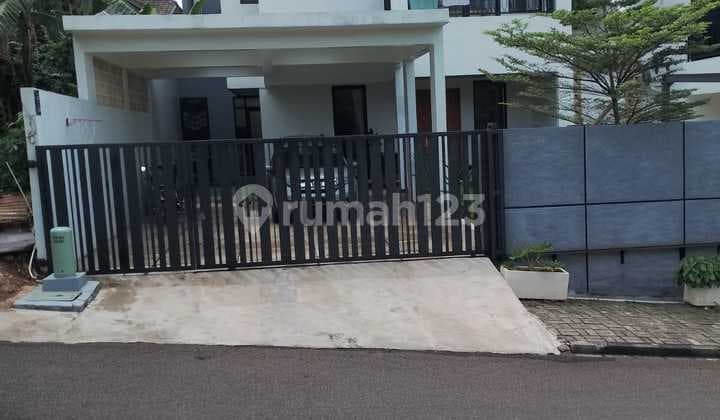 Rumah Baru dengan Swimming Pool Belakang Cinere Mall