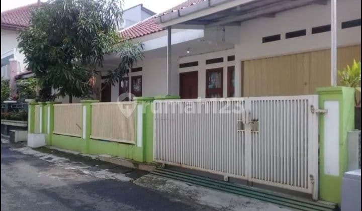 Rumah nyaman & siap huni di Metro Margahayu Raya
