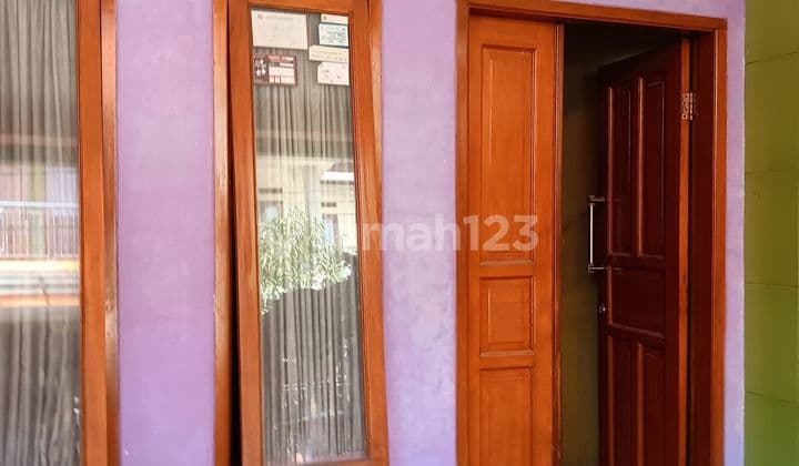 Rumah kokoh 3 lantai cocok dijadikan kostan dekat Al Jabbar