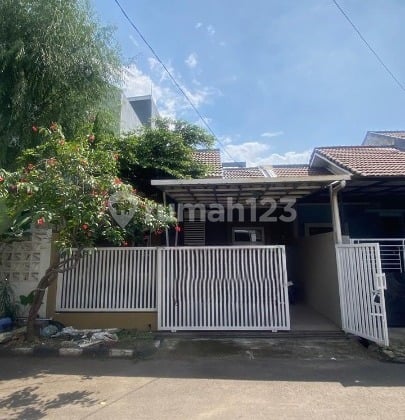 Rumah Siap Huni di Komplek Adipura Dekat Summarecon Bandung