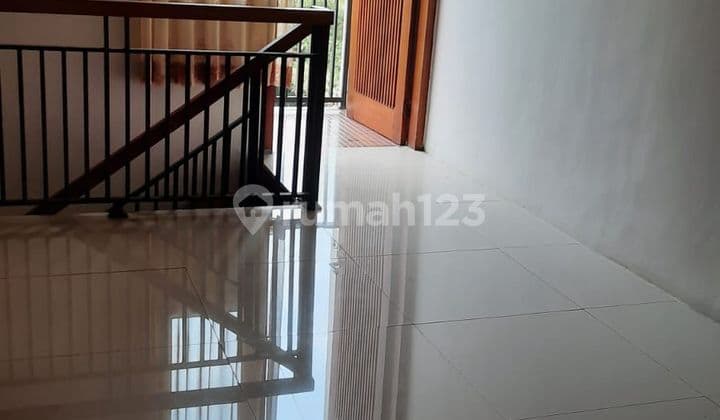 Rumah Nyaman 3 Lantai Di Pesona Bali City View Bandung Utara