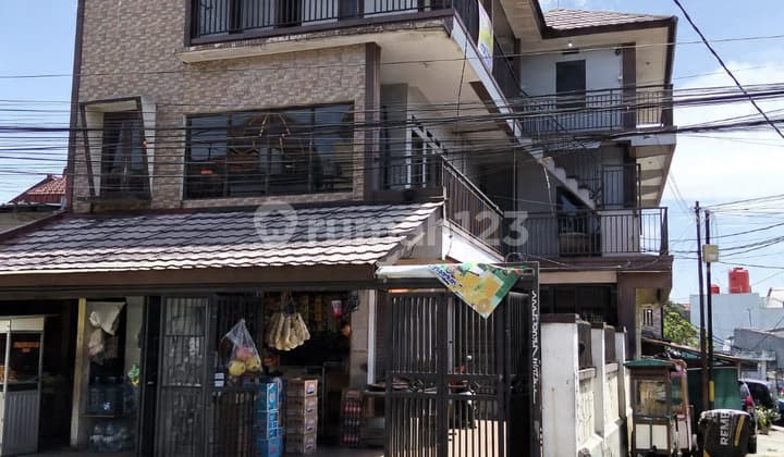 Rumah 3 Lantai Cocok untuk Klinik & Toko di Cimindi Raya Bandung