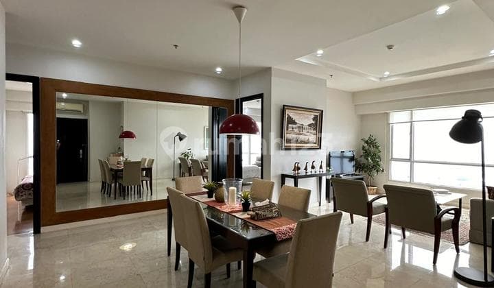 SOMERSET BERLIAN Apartemen Permata Hijau