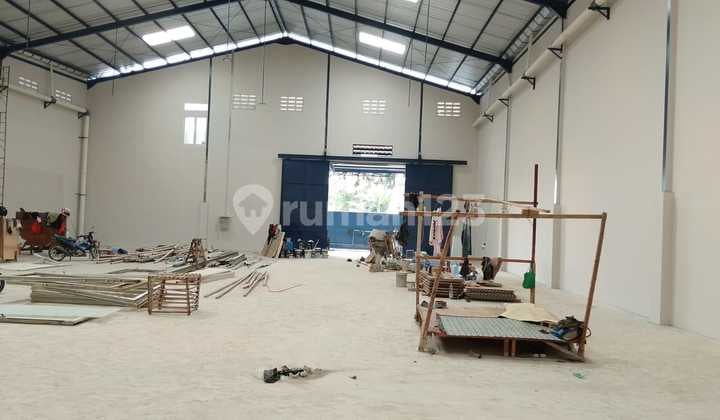 Gudang Baru, Siap Huni,Cipondoh, LT 830/620M², Office 2Lnt, Akses 40Ft