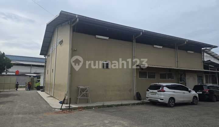 Gudang Semanan, Jakbar, Lt 2500/lb 1000m², Hrg 600jt/th, Lengkap