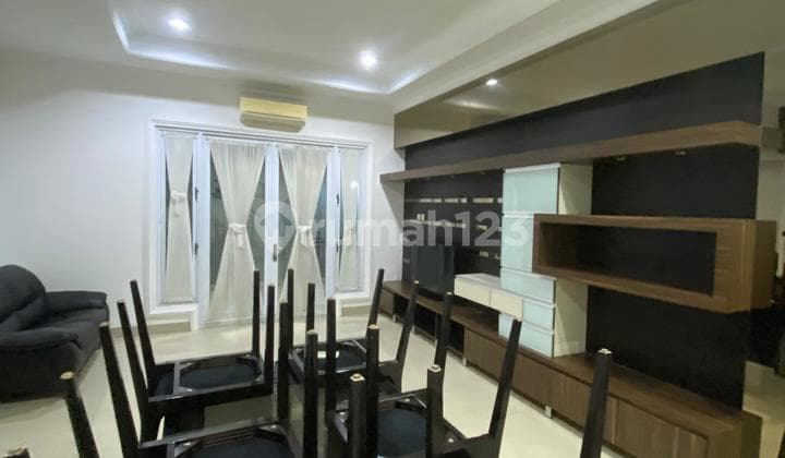 Rumah Bagus Furnishe Casa Goya Park Residence Jakarta Barat