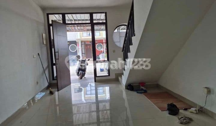 Green Lake City East Asia Rapih House Tangerang