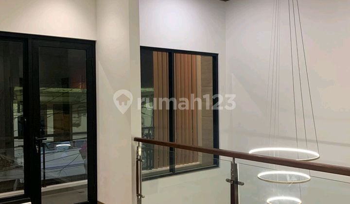 Tanah 100m Rumah Baru Siap Huni Di Pusat Kota Rawamangun Strategis Beba Banjir