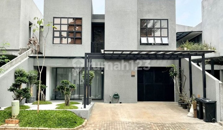 Rumah Cluster Premium di Veteran Dekat Pondok Indah Strategis