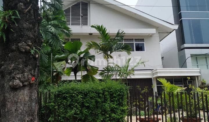 House in Hasyim Ashari, Central Jakarta, SHM, Spacious, Flood-Free