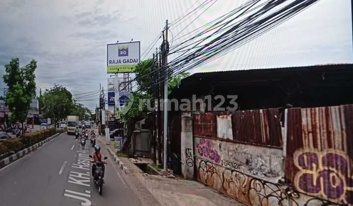 Land in Cipondoh Tangerang, Area 2,367 m2, Facing Main Road