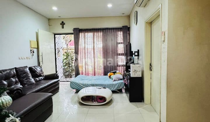 House in Green Lake City, Size 8x18, 2 Floors, SHM, Semi Furnished.