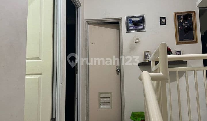 House in Magnolia Park Housing Complex, Cipondoh, Tangerang City, Freehold Title (SHM)